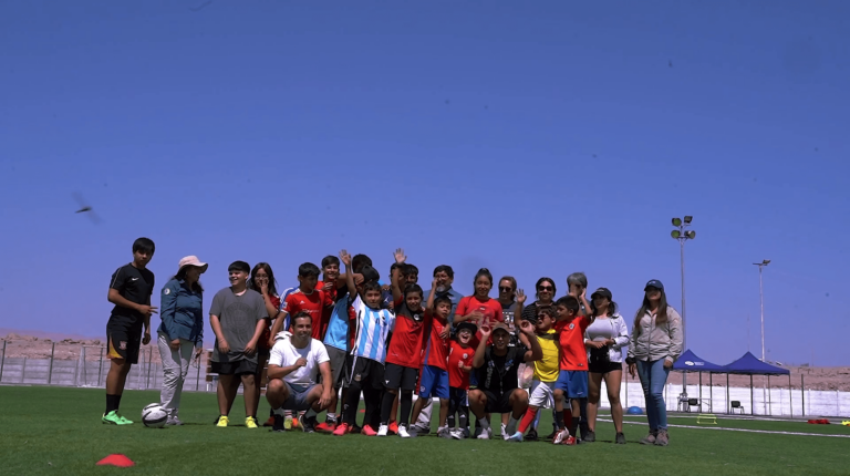 Mejoramiento del Estadio Municipal de Huara