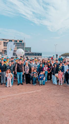 Más de 50 personas participaron en caminata patrimonial